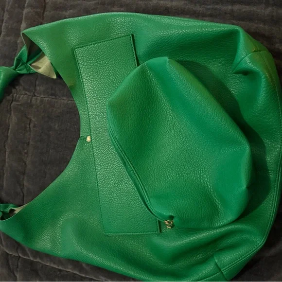 Anthropologie Love Knot Slouchy Bag in Green ☘️ - Picture 9 of 10
